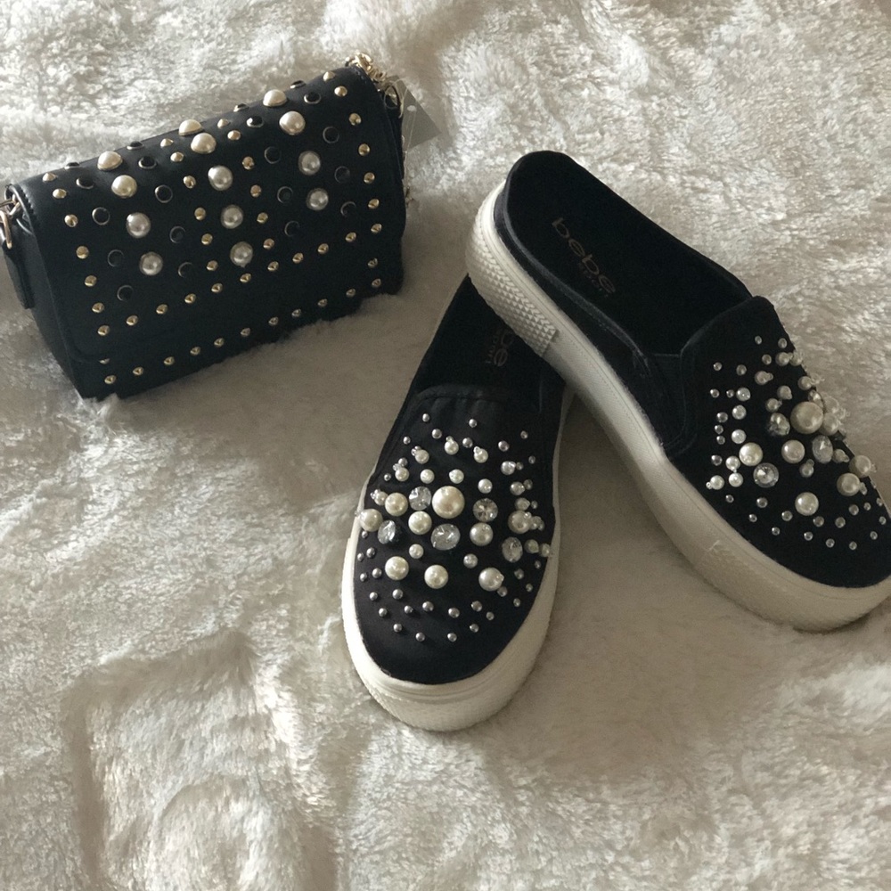 Bebe Fynch Slide on Sneakers 👟
